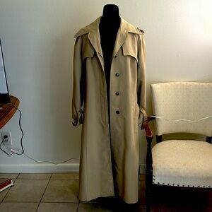 London fog rain coat